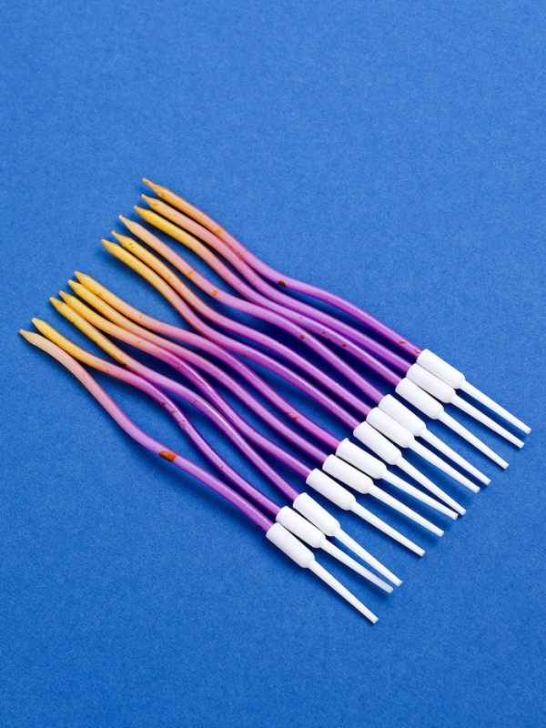 Свечи для торта Свечи для торта "Серпантин", 12 шт, градиент золотой и фиолетовый