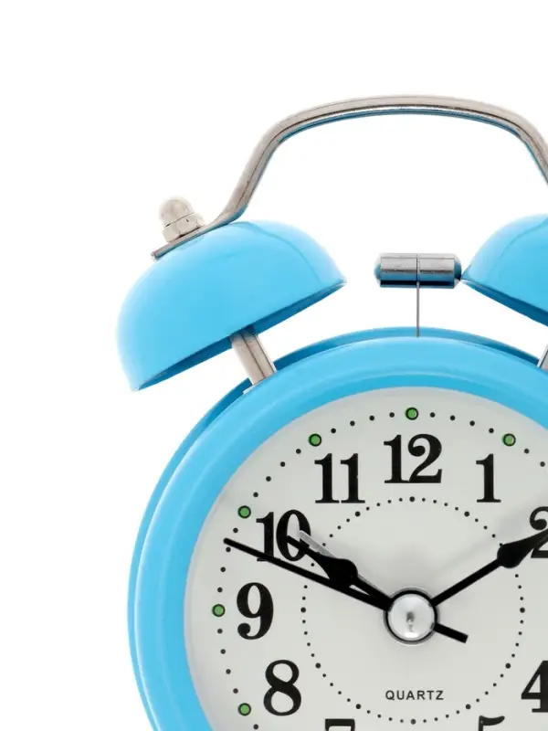 Часы - будильник настольные Часы - будильник настольные "Классика", дискретный ход, 12 х 8.5 см, АА, голубые