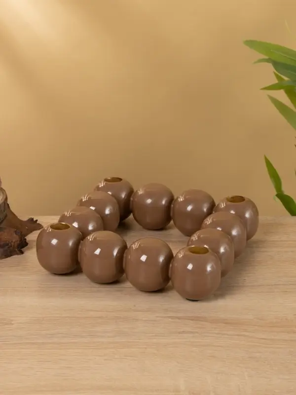 Подсвечник на 4 свечи «Бусы», с 12 сферами, 20.5×20.5×5.5 см, бисквит