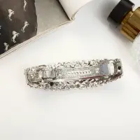 Заколка - автомат для волос QF &laquo;Сара&raquo;, фиалки, 8.5 см