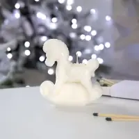 Свеча фигурная «Лошадка-качалка», белая Свеча фигурная «Лошадка-качалка», белая