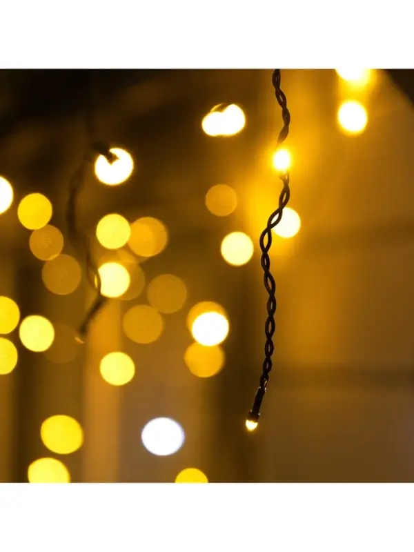 Гирлянда «Бахрома» 25 × 0.7 м, IP44, УМС, тёмная нить, 450 LED, свечение тёплое белое, мерцание, 220 В