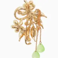Брошь с жемчугом "Цветы", цвет светло-зеленый в золоте Брошь с жемчугом "Цветы", цвет светло-зеленый в золоте