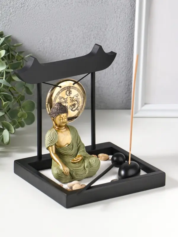 Сад Дзен "Будда в зелёном у гонга" песок+камни+аромапалочки 13,2х15х16 см