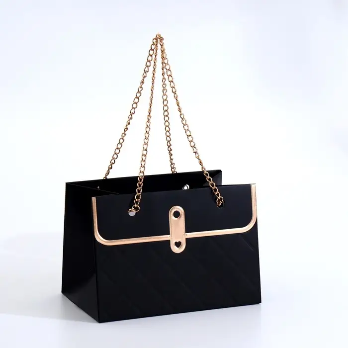 Пакет переноска для цветов, ручка цепь, &laquo;Чёрный&raquo;, с золотым тиснением, 15&times;10.5&times;10 см