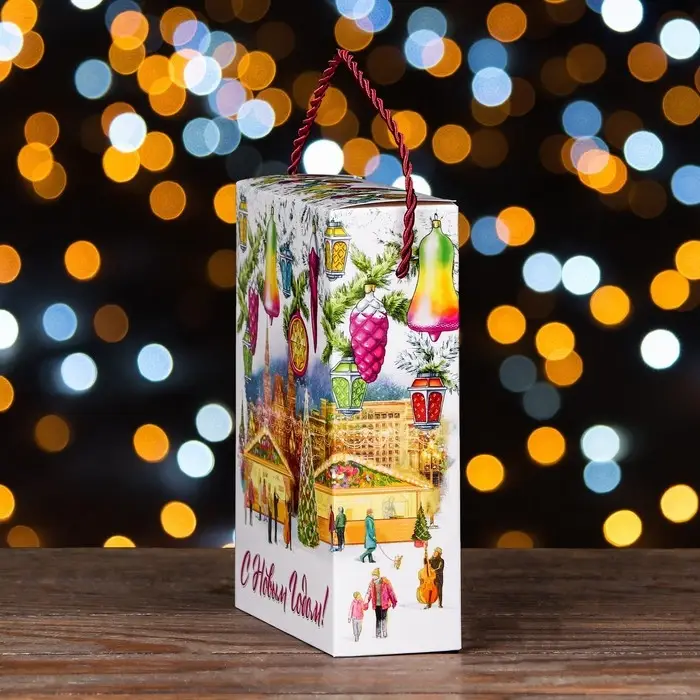 Подарочная коробка «Новогодние традиции», 14×5.5×19 см Подарочная коробка «Новогодние традиции», 14×5.5×19 см