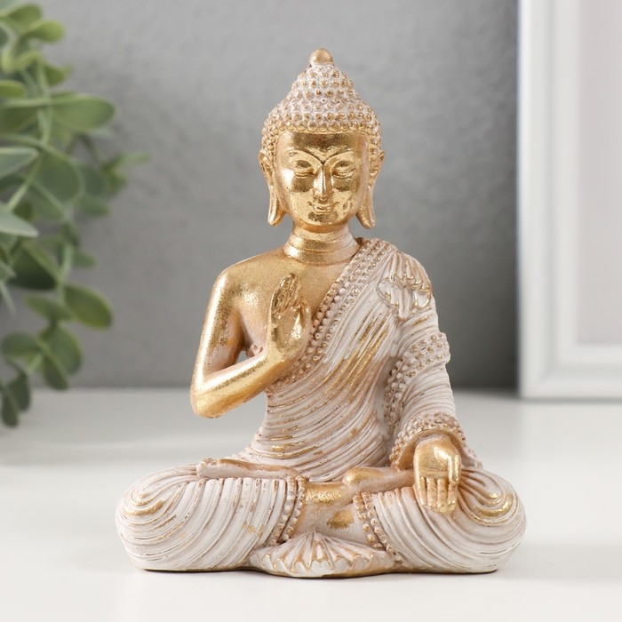 Сувенир полистоун Сувенир полистоун "Будда в белом одеянии" 5х9,5х12 см