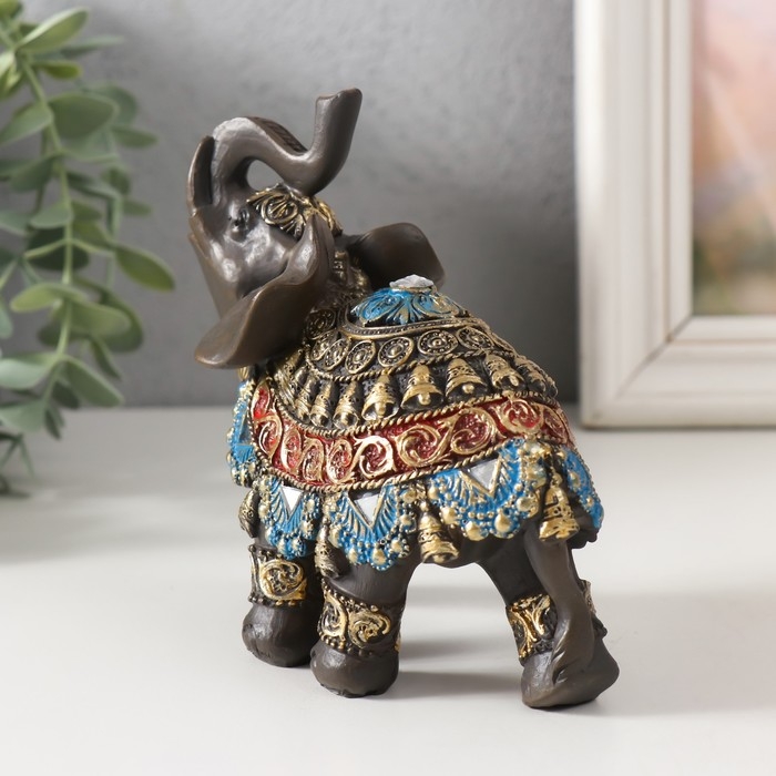 Сувенир полистоун Сувенир полистоун "Слон в красно-синей попоне" МИКС 11х6х12 см