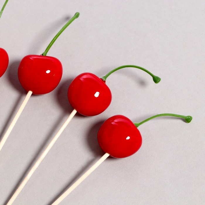 Шпажки «Вишня», в наборе 6 штук, цвет красный Шпажки «Вишня», в наборе 6 штук, цвет красный