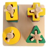 Развивающий деревянный сортер