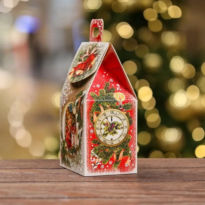 Подарочная коробка «Домик с часами»,9.1×7×15.7 см