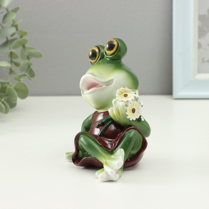 Фигурка  Фигурка "Лягушка с ромашкой" 7х9,5х11,5см