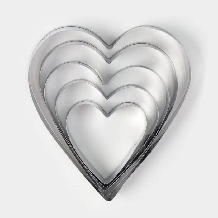 Формы для печенья Доляна &laquo;Сердечко&raquo;, набор 5 шт., 7.5&times;7.4 см, металл, серебристые