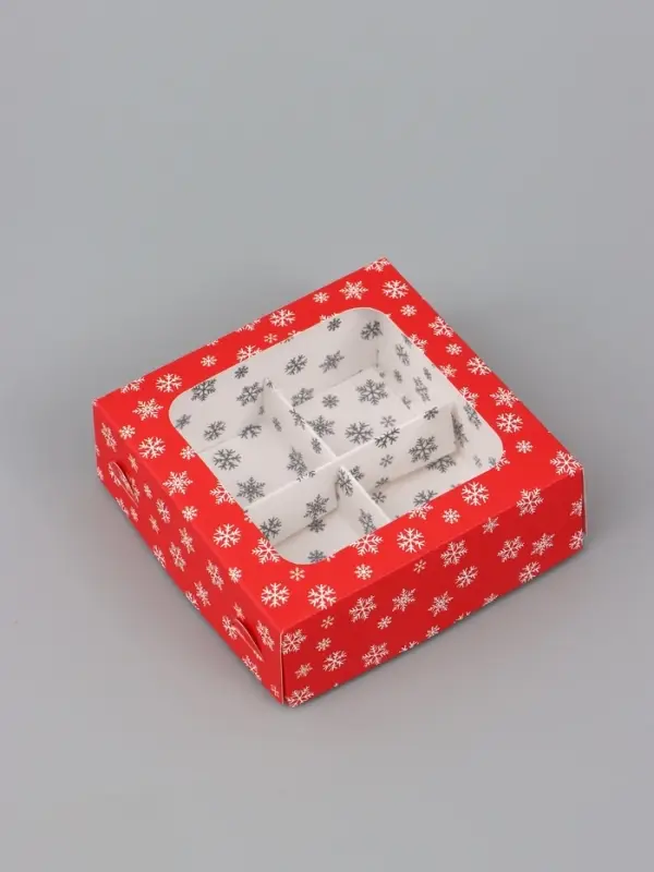 Коробка подарочная для 4 конфет &laquo;Снежинки&raquo;, 10.5&times;10.5&times;3.5 см