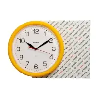 Часы настенные, серия: Классика, d=24 см, плавный ход, жёлтый обод