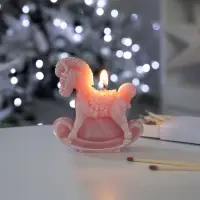 Свеча фигурная «Лошадка-качалка», розовая Свеча фигурная «Лошадка-качалка», розовая