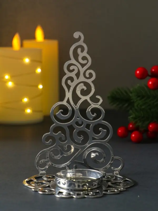 Подсвечник на 1 свечу «Ёлка новогодняя нарядная», металл под хром, 10×7.5×13.5 см
