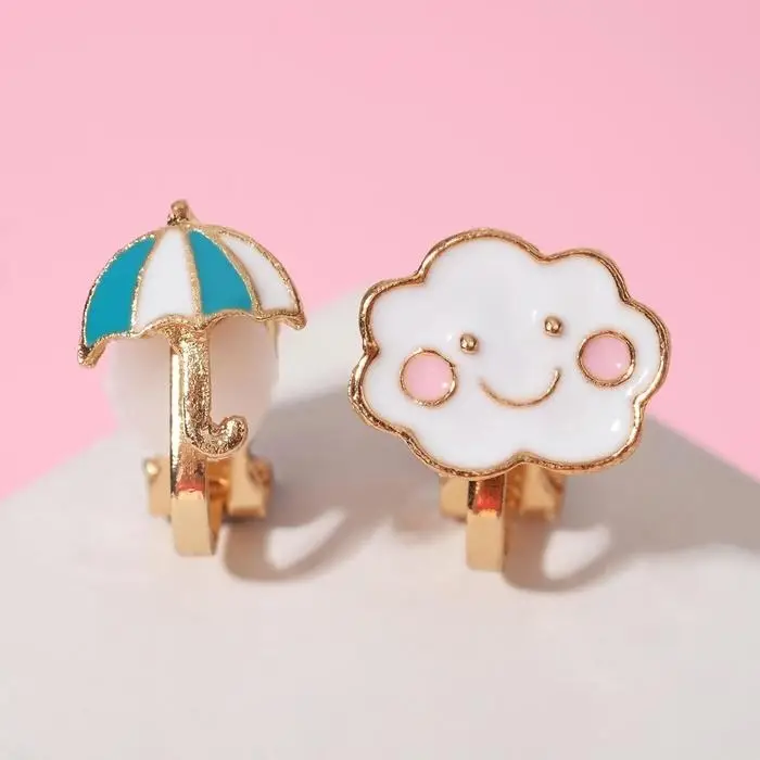 Серьги клипсы детские Выбражулька «Зонт и облачко», цветные в золоте Серьги клипсы детские Выбражулька «Зонт и облачко», цветные в золоте