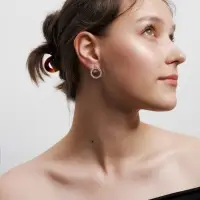 Серьги гвоздики круглые со стразами, белые в серебре d=1.8 м
