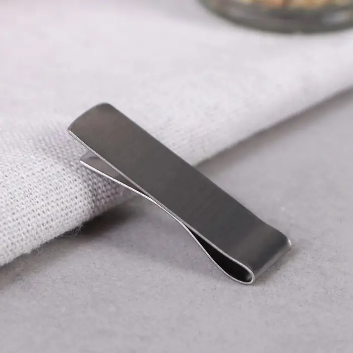 Зажим для форм с регулировкой размера TAS-PROM, 4 см, нержавеющая сталь Зажим для форм с регулировкой размера TAS-PROM, 4 см, нержавеющая сталь