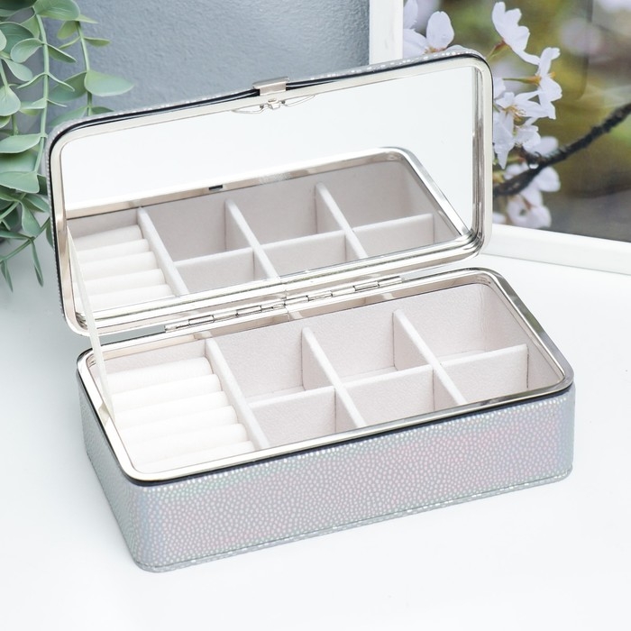 Шкатулка кожзам для украшений Шкатулка кожзам для украшений "Маленькие пятнышки. Серая голография" 6х9,8х18,5 см