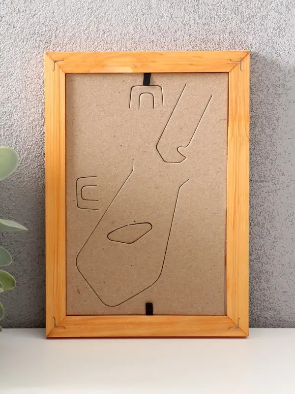 Фоторамка дерево 10х15 см, сосна №2 (пластиковый экран) Фоторамка дерево 10х15 см, сосна №2 (пластиковый экран)