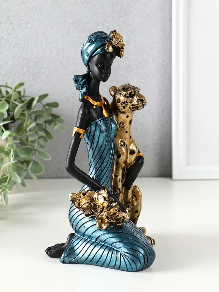 Сувенир полистоун "Африканка в платье с леопардом" бензиновый синий 13х13х25,5 см Сувенир полистоун "Африканка в платье с леопардом" бензиновый синий 13х13х25,5 см