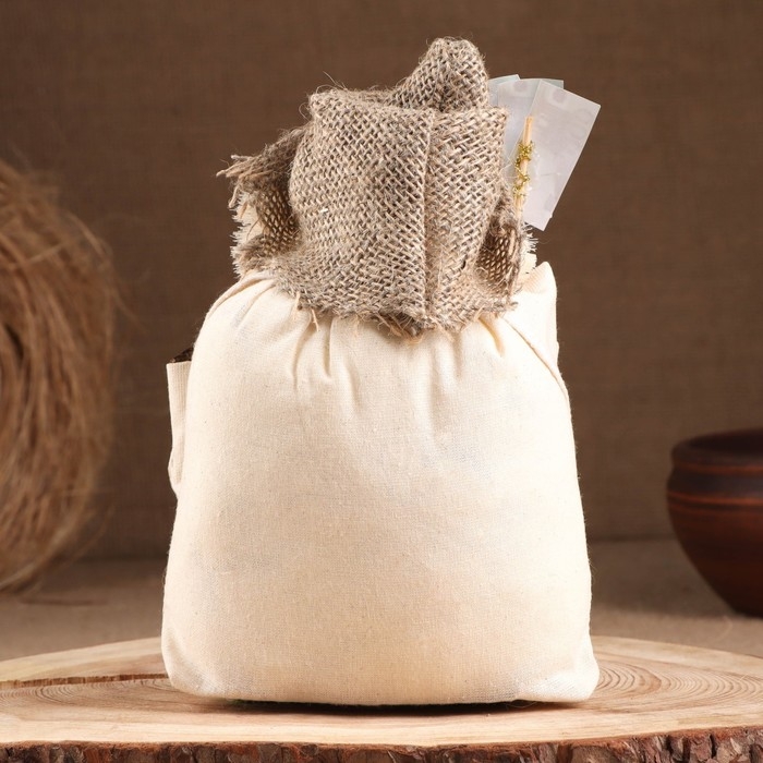 Оберег-домовой Оберег-домовой "Андрейка в соломенной шляпе, с денежным веером", 19х13х10 см МИКС