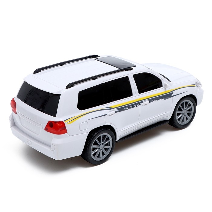 Джип радиоуправляемый «Крузер», 1:16, свет, работает от батареек, цвет белый Джип радиоуправляемый «Крузер», 1:16, свет, работает от батареек, цвет белый