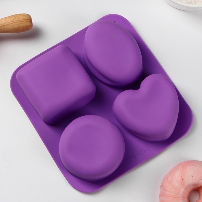 Форма силиконовая для выпечки &laquo;Фигуры и сердце&raquo;, 16&times;17 см, 4 ячейки (7&times;7 см), цвет МИКС