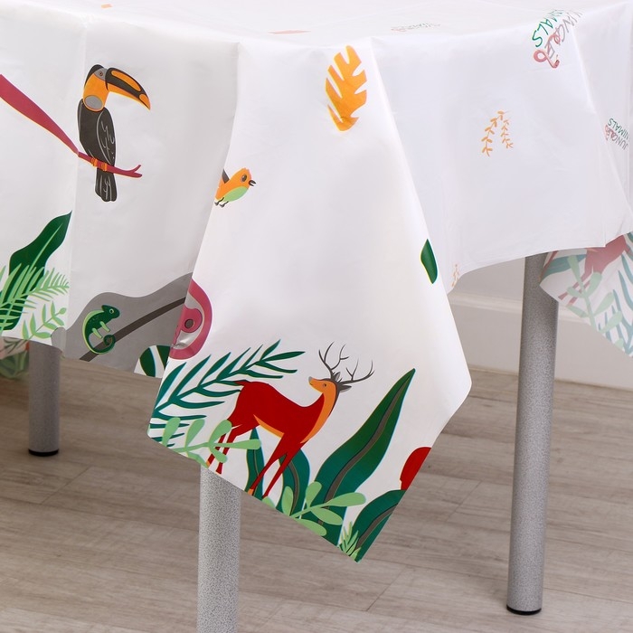 Скатерть &laquo;Животные&raquo; 130х 274 см