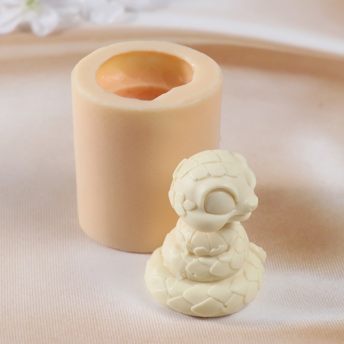 Молд силиконовый Молд силиконовый "Змея №8" 6,5х5х5,5 см