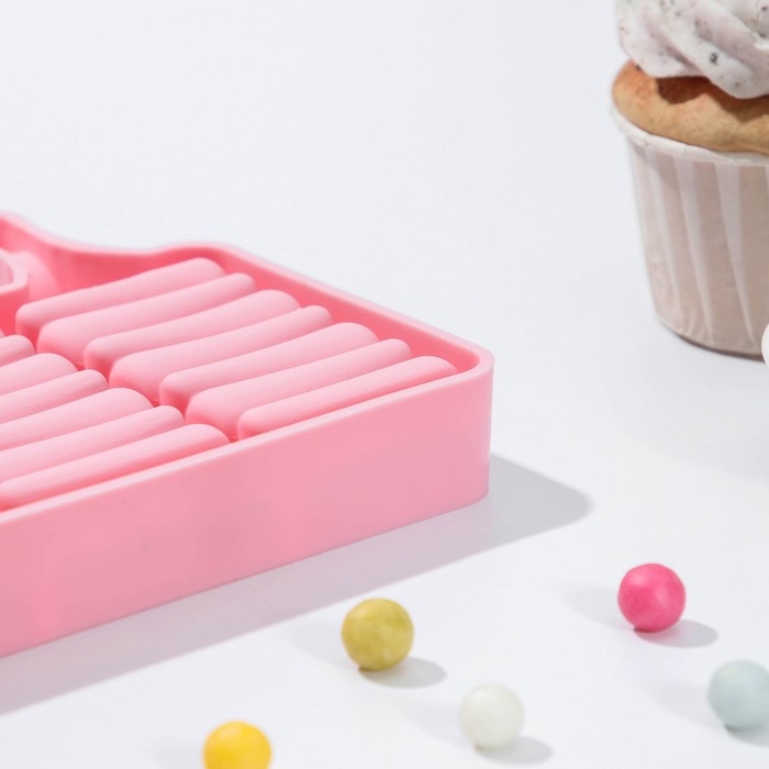 Форма для мороженого «Венеция», силикон, 19,6×11×2,4 см, 4 ячейки, цвет МИКС Форма для мороженого «Венеция», силикон, 19,6×11×2,4 см, 4 ячейки, цвет МИКС