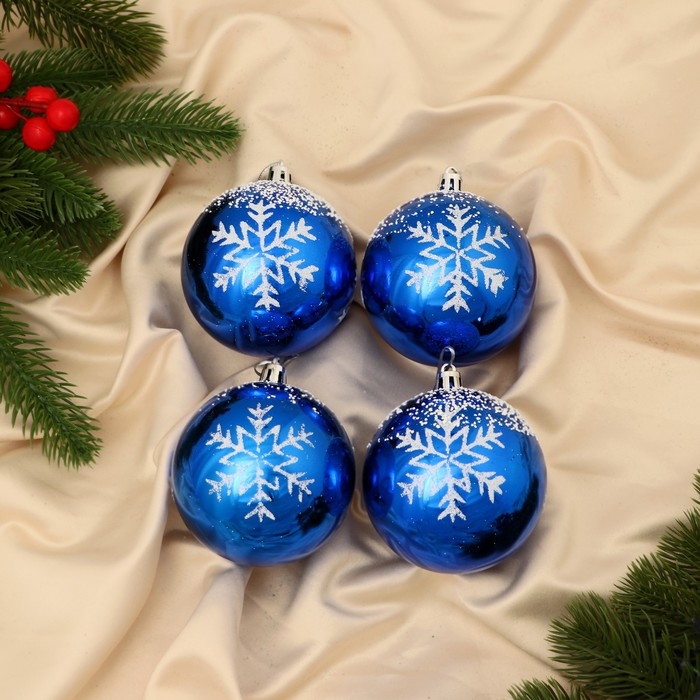 Набор шаров пластик d-8 см, 4 шт Набор шаров пластик d-8 см, 4 шт "Снежок" бело-синий