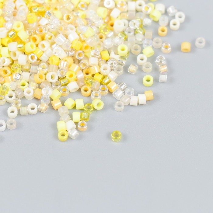 Бисер стекло 12/0  Бисер стекло 12/0 "Перламутр. Жёлтое ассорти" 10 гр