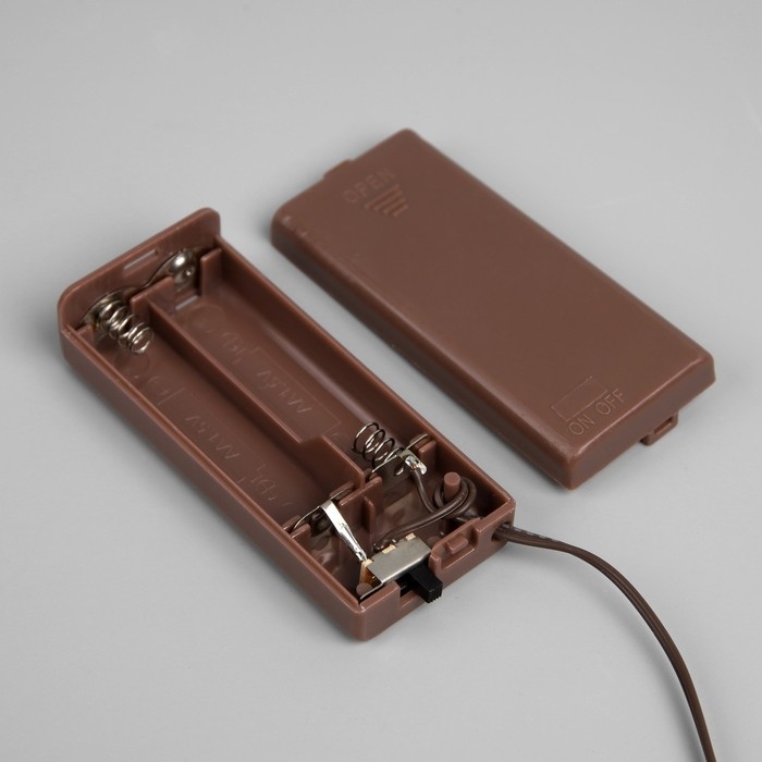 Светодиодная ветка 70 см, 20 LED, коричневая, AAх2 (не в комплекте), свечение белое Светодиодная ветка 70 см, 20 LED, коричневая, AAх2 (не в комплекте), свечение белое