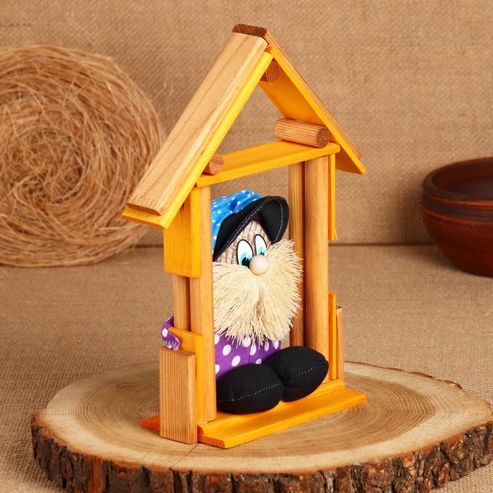 Оберег Оберег "Домовой Антошка", в домике, 27 х 20 см