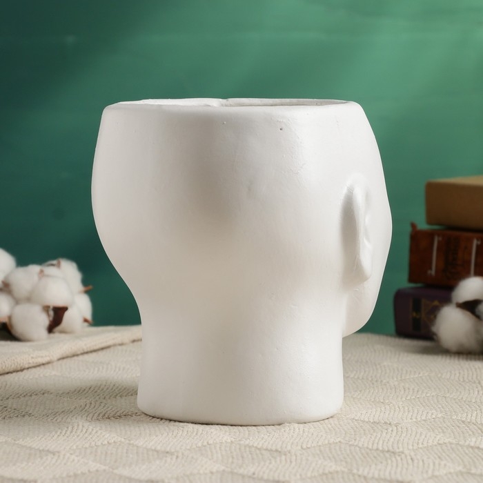 Фигурное кашпо  Фигурное кашпо "Голова девушки" белое, 16х14х16см