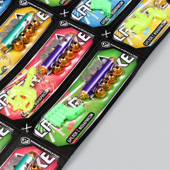 Фонарик лазер 5 насадок + свисток, МИКС Фонарик лазер 5 насадок + свисток, МИКС