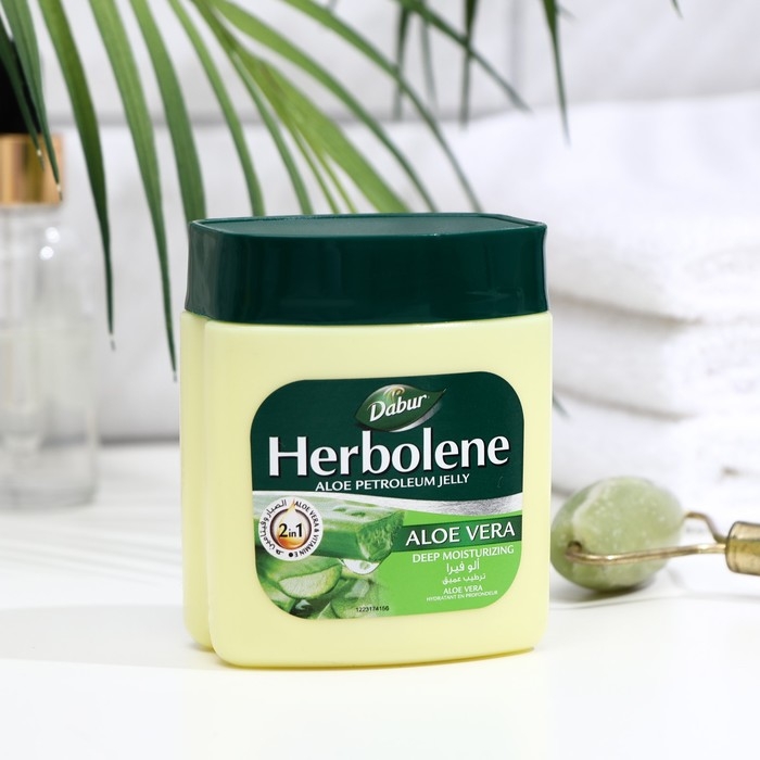 Вазелин для кожи Dabur Herbolene алоэ вера и витамин Е, увлажняющий, 115 мл Вазелин для кожи Dabur Herbolene алоэ вера и витамин Е, увлажняющий, 115 мл