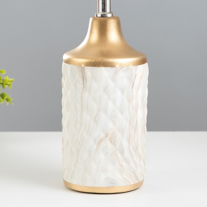 Настольная лампа Настольная лампа "Аннет" E14 40Вт бело-золотой 23х23х41 см RISALUX