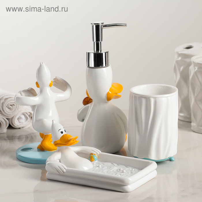 Набор аксессуаров для ванной комнаты «Утиные истории», 4 предмета (дозатор 200 мл, мыльница, стакан, подставка для щёток), цвет белый Набор аксессуаров для ванной комнаты «Утиные истории», 4 предмета (дозатор 200 мл, мыльница, стакан, подставка для щёток), цвет белый