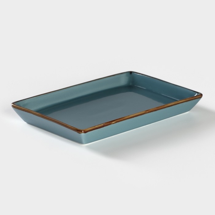 Маслёнка фарфоровая Magistro «Церера», 18×12 см, цвет голубой Маслёнка фарфоровая Magistro «Церера», 18×12 см, цвет голубой