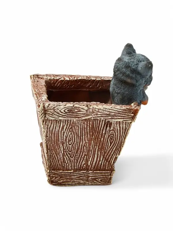 Декоративное кашпо для цветов &laquo;Ящик с котятами&raquo;, 1.3 л, 16&times;18&times;20 см, полистоун