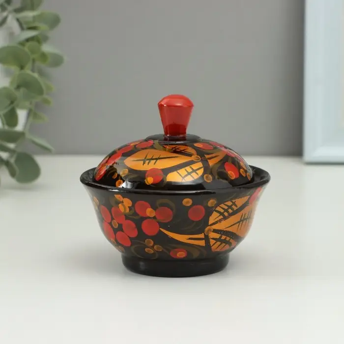 Солонка с крышкой &laquo;Ягодка&raquo;, 9&times;6.5 см, хохлома, дерево, МИКС