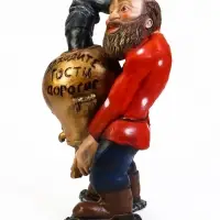 Садовая фигура из полистоуна &laquo;Дед с самоваром&raquo;, 56&times;34&times;32 см