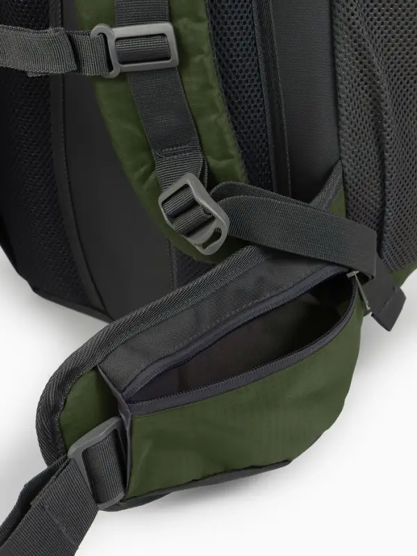 Рюкзак тур 65+5л, 30*20*53, отдел на шнурке, 5нар+2вн кармана, цвет хаки