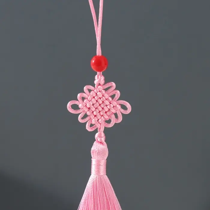 Подвеска текстиль, пластик "Узел счастья и бесконечности" розовая 8,5 см