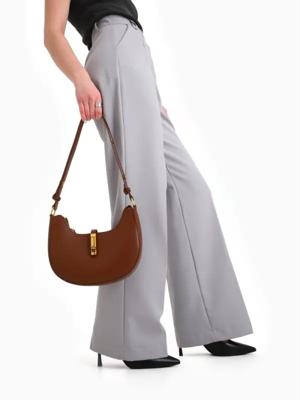 Сумка женская багет TEXTURA на молнии, 24&times;6&times;14 см, коричневая