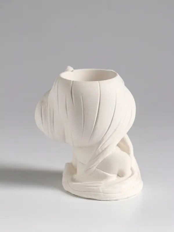 Ваза &laquo;Девушка с длинными волосами&raquo;, 6&times;8&times;9 см, гипс, белая